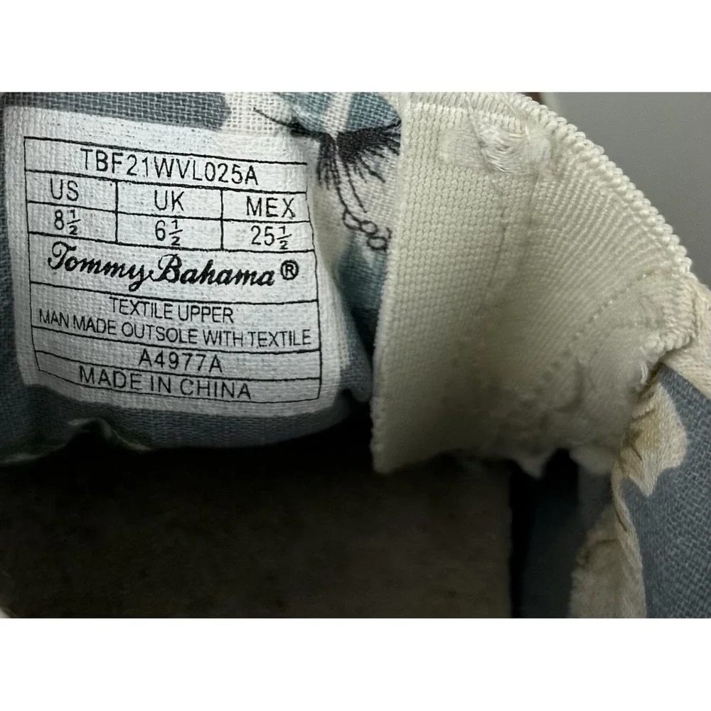 Tommy Bahama Slip On Sneakers Striped Canvas Tan Women's Size 8.5